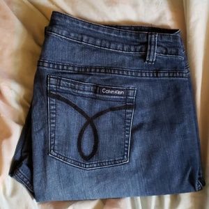 • Calvin  Klein Jeans  regular •